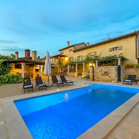 Maria Tereza By Istrialux