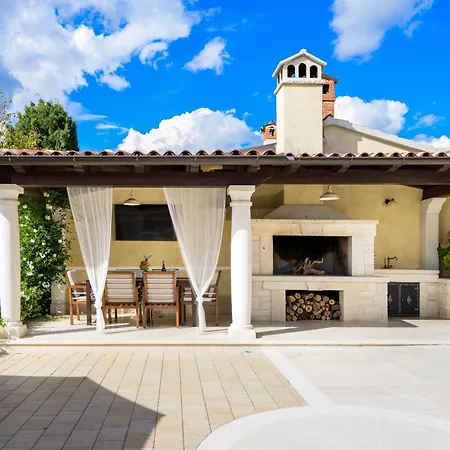 Maria Tereza By Istrialux Villa